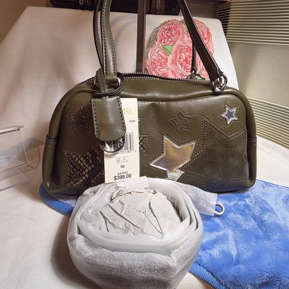 🔥LOW START🔥Michael Kors Star Embellished Bag - Picture 9 of 10